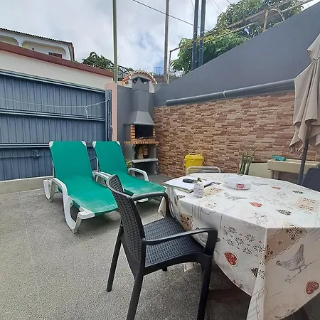 Happy House Madeira Ferienhaus Funchal (Madeira)